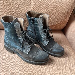 Women’s Distressed Leather Boots